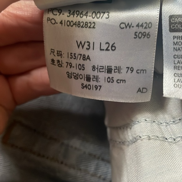 Levi’s Wedgie Straight fit size 31 EUC - Picture 8 of 8